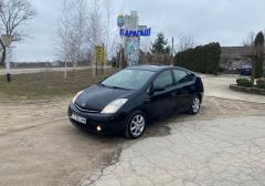 Легковые-Toyota-Prius