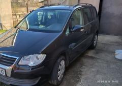 Легковые-Volkswagen-Touran
