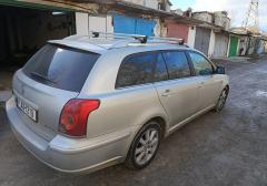 Легковые-Toyota-Avensis