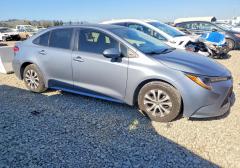 Легковые-Toyota-Corolla