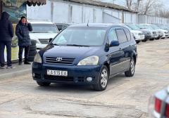 Легковые-Toyota-Avensis Verso