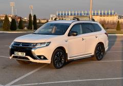 Легковые-Mitsubishi-Outlander