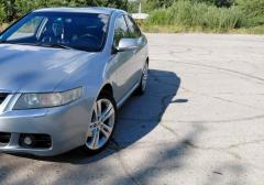 Легковые-Honda-Accord