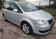 Легковые-Volkswagen-Touran