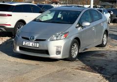 Легковые-Toyota-Prius