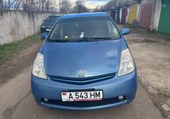 Легковые-Toyota-Prius