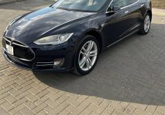 Легковые-Tesla-Model S