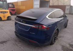 Легковые-Tesla-Model X