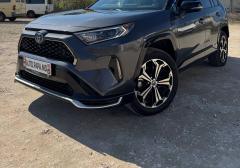 Легковые-Toyota-RAV4