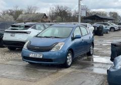 Легковые-Toyota-Prius