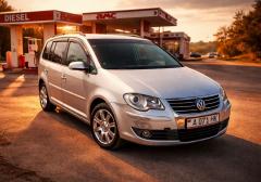 Легковые-Volkswagen-Touran