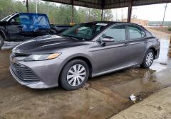 Легковые-Toyota-Camry