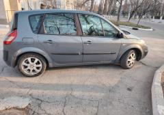 Легковые-Renault-Scenic