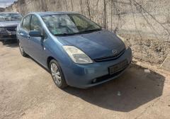 Легковые-Toyota-Prius