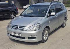 Легковые-Toyota-Avensis Verso