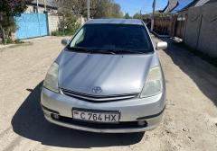 Легковые-Toyota-Prius