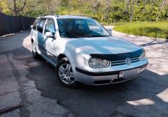 Легковые-Volkswagen-Golf