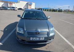 Легковые-Toyota-Avensis