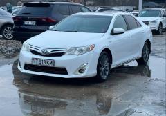 Легковые-Toyota-Camry