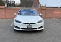 Легковые-Tesla-Model S