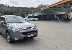 Легковые-Mitsubishi-Outlander