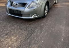 Легковые-Toyota-Avensis