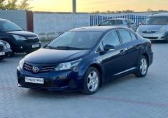 Легковые-Toyota-Avensis
