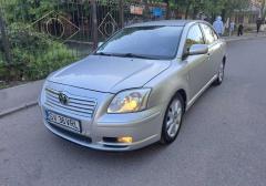 Легковые-Toyota-Avensis