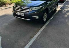 Легковые-Toyota-Highlander