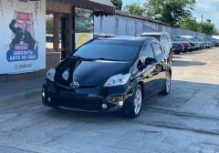 Легковые-Toyota-Prius