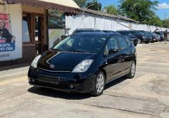 Легковые-Toyota-Prius