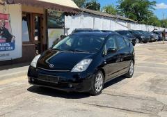 Легковые-Toyota-Prius