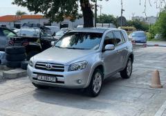 Легковые-Toyota-RAV4