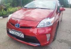 Легковые-Toyota-Prius