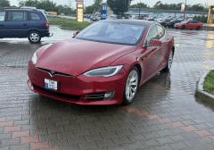 Легковые-Tesla-Model S