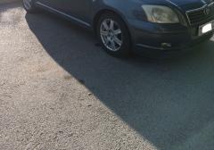 Легковые-Toyota-Avensis