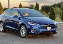 Легковые-Tesla-Model X