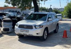 Легковые-Toyota-Highlander