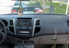 Легковые-Toyota-Hilux