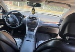 Легковые-Lincoln-MKZ