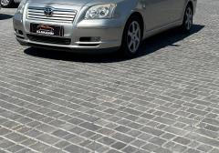 Легковые-Toyota-Avensis