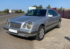Легковые-Mercedes-benz-E class