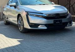 Легковые-Honda-Clarity