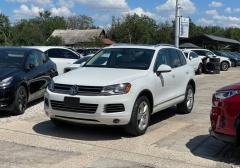 Легковые-Volkswagen-Touareg