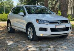 Легковые-Volkswagen-Touareg