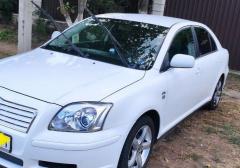 Легковые-Toyota-Avensis