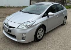 Легковые-Toyota-Prius