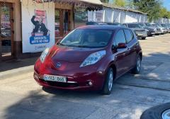 Легковые-Nissan-Leaf