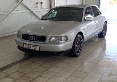 Легковые-Audi-A8