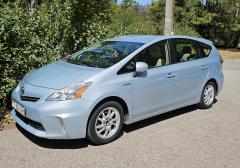 Легковые-Toyota-Prius